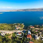 Apartament Paklenica Noa *